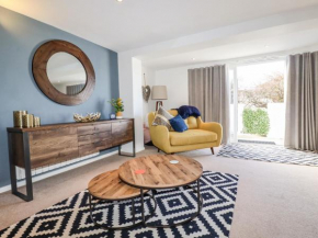 5 Beach Side Apartments